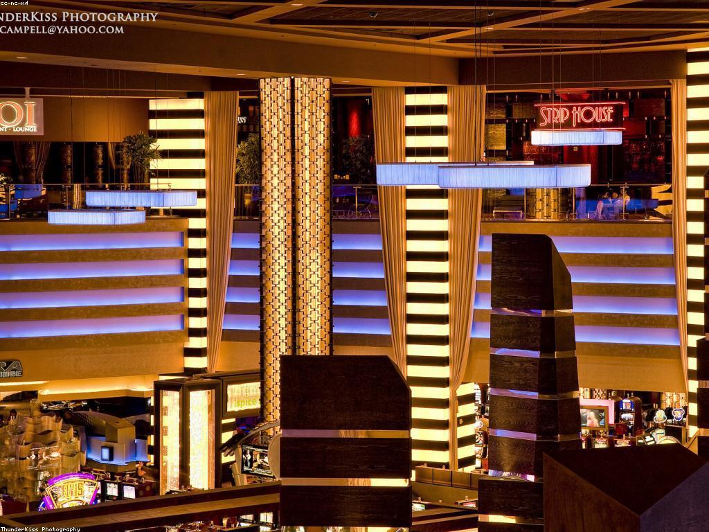 អភិវឌ្ឍន៍នៃការលេងហេងកាស៊ីណូ